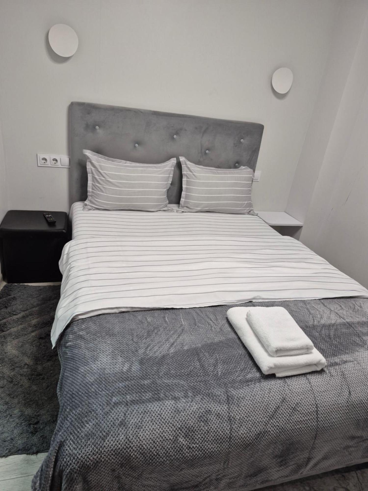 Budget Private Room Chisinau Luaran gambar