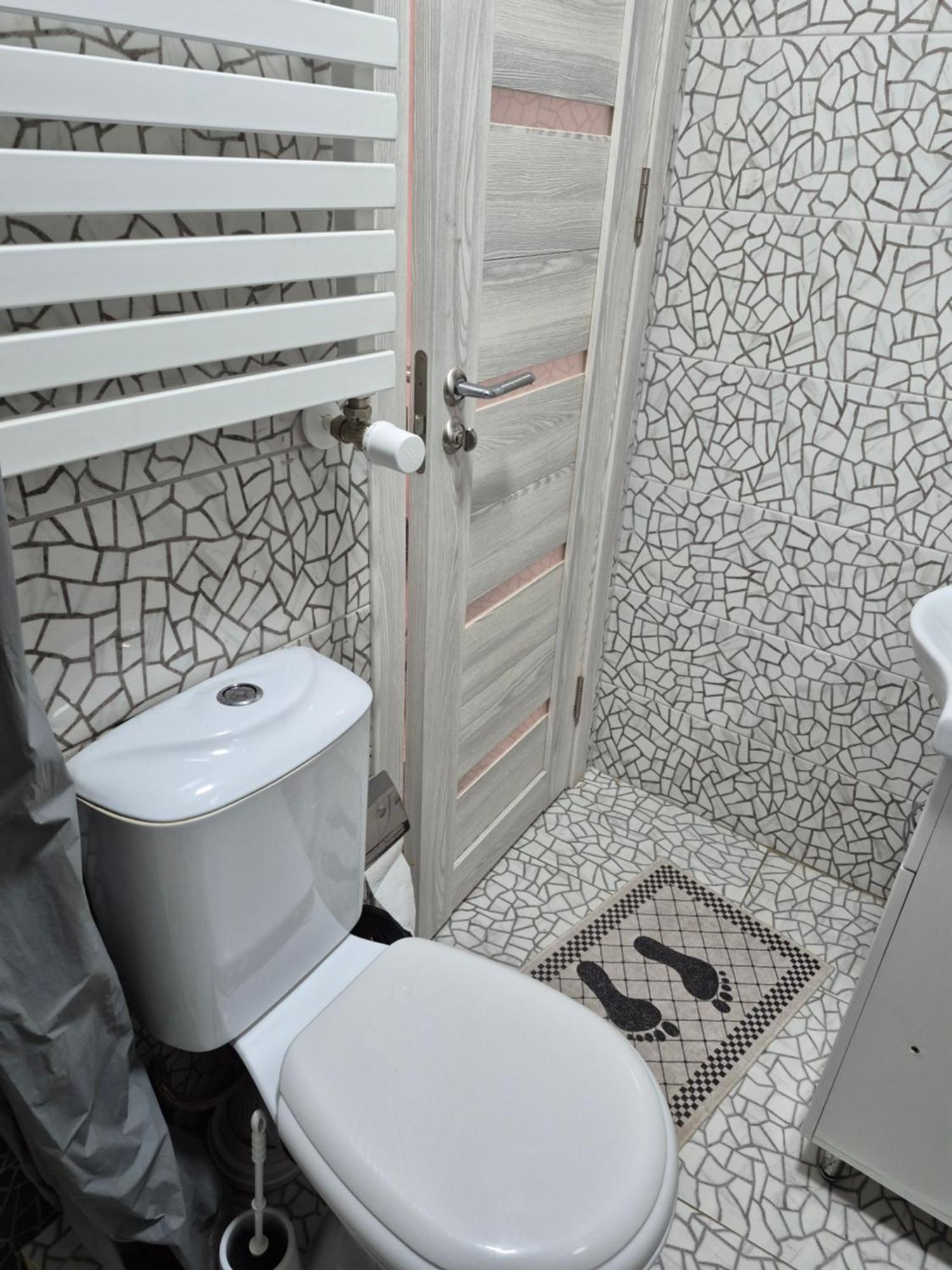 Budget Private Room Chisinau Luaran gambar